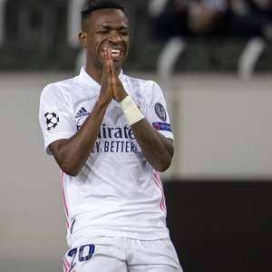Vaza suposta crítica de Benzema a Vinicius Jr: "Joga contra"
