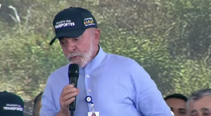 'Não vou entregar o País de volta para aquele bando de malucos', diz Lula