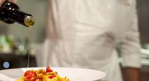 Chef celebridade Jamie Oliver tem restaurante em navio