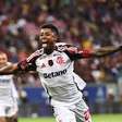 Flamengo dispara e chega a 72% de chance de título; Palmeiras despenca