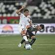 Athletico faz 2º gol sobre o Botafogo em duelo pelo Brasileirão; acompanhe