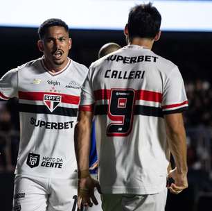 São Paulo reage em campo, vira sobre o Flamengo e estreia com vitória