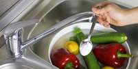 Frutas, legumes e verduras possuem higienizações diferentes – Foto: Shutterstock  Foto: Guia da Cozinha