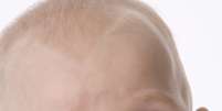 48% das mães que participaram da pesquisa preferiram o Oral Wipes para a limpeza bucal do bebê  Foto: Shutterstock
