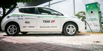 São Paulo tem agora&nbsp;dez unidades do&nbsp;Nissan Leaf circulando como táxis  Foto: Divulgação