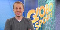 <p>Ao falar de Robinho, Tiago Leifert soltou: &quot;les&atilde;o na coxa do Valdivia&quot;</p>  Foto: TV Globo / Divulgação