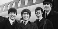 Paul McCartney, George Harrison, Ringo Starr e John Lennon em Londres, em 1964  Foto: Getty Images 