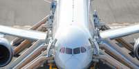 <p>Voos do 787 Dreamliner foram suspensos em janeiro, após dois incidentes de superaquecimento de baterias</p>  Foto: AP