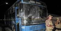 <p>Durante nova onda de violência, ônibus são queimados em Santa Catarina</p>  Foto: Eduardo Valente / Futura Press