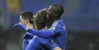 <p>Brasileiros David Luiz e Ramires, do Chelsea, vão enfrentar o Sparta Praga na República Checa nesta quinta-feira</p>  Foto: AP