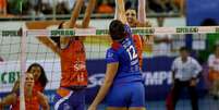 <p>Jogando em casa, equipe paulista levou a melhor e venceu por 3 sets a 2</p>  Foto: Luiz Doro/Adorofoto / Divulgação