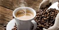 Segundo especialista, a cafeína está sendo adicionada a vários produtos   Foto: Getty Images 