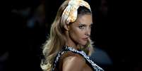 <p>Fernanda Lima foi destaque da Forum, assistida pelo marido Rodrigo Hilbert da fila A</p>  Foto: Bruno Santos / Terra