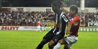 <p>Ronaldinho marcou um dos gols da vitória do Atlético-MG, a quinta do time em seis jogos pelo Campeonato Mineiro</p>  Foto: Leonardo Morais/Hoje em Dia / Gazeta Press