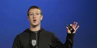 <p>Zuckerberg classificou de 'ultrajante' notícias do PRISM</p>  Foto: AP