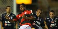 <p>Renato Abreu defendia o Flamengo desde 2010</p>  Foto: Paulo Sérgio / Agência Lance