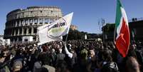 Marcha convocada pela oposição terminou no Coliseu  Foto: AP
