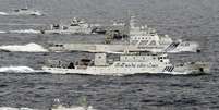 Esta &eacute; a primeira vez que tantos navios do governo chin&ecirc;s entram juntos na zona de 12 milhas n&aacute;uticas (22 km) em torno destas pequenas ilhas no Mar da China Oriental, palco de uma antiga disputa entre T&oacute;quio e Pequim  Foto: Reuters