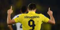 Lewandowski foi o grande nome da vitória do Borussia Dortmund  Foto: AFP