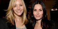 <p>Lisa Kudrow e Courteney Cox jantaram com Jennifer Aniston em Hollywood</p>  Foto: Getty Images 