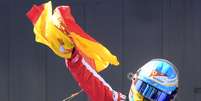 <p>Alonso superou carros da Red Bull e venceu em casa</p>  Foto: AP