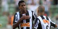 <p>J&ocirc; jogou em grama sint&eacute;tica no futebol russo</p>  Foto: Gil Leonardi / Agência Lance