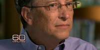 Em entrevista no programa <I>60 Minutes</i> da <I>CBS</i>, fundador da Microsoft se emocionou ao falar do rival da Apple  Foto: CBS / Reprodução