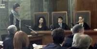 Imagem mostra a jovem conhecida como Ruby em tribunal de Milão nesta sexta-feira  Foto: AP