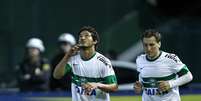 Arthur entrou no final e fez o gol da vitória do Coritiba sobre o Atlético-MG  Foto: Heuler Andrey/Agif / Gazeta Press