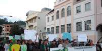 <p>Centenas participaram, na tarde do &uacute;ltimo domingo, da Marcha da Maconha de Blumenau, em Santa Catarina</p>  Foto: Jaime Batista da Silva / vc rep&oacute;rter