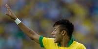 <p>Neymar trocou a camisa 11 pela 10 para a Copa das Confedera&ccedil;&otilde;es</p>  Foto: Mauro Pimentel / Terra