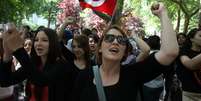 Estudantes protestam no parquet Gezi nesta segunda-feira  Foto: AP