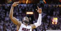 Dwyane Wade anotou 21 pontos na vitória que colocou o Heat na final da NBA  Foto: Reuters