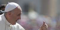 <p>Desde sua eleição como Papa, no dia 13 de março, ele celebra a missa matutina em italiano</p>  Foto: AP