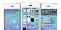 <p>A Apple modificou drasticamente o design do seu sistema operacional móvel, o iOS 7, no que chamou de "a maior mudança desde a chegada do iPhone"</p>  Foto: Divulgação