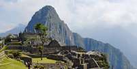 <p>As ruínas incas de Machu Picchu ficam a 2.400 metros de altitude</p>  Foto: Getty Images 