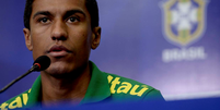 <p>Paulinho desperta interesse de grandes clubes europeus</p>  Foto: Ricardo Matsukawa / Terra