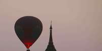 <p>Myanmar é um dos destinos ideais para passear de balão</p>  Foto: Getty Images