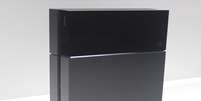 <p>O PlayStation 4 custará R$ 3.999</p>  Foto: Renato Beolchi / Terra