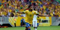 <p>Neymar vivia jejum e por isso foi "mordido" para o jogo contra o Japão, de acordo com Galvão Bueno</p>  Foto: Getty Images 