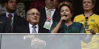 <p>Blatter foi vaiado ao lado da presidente Dilma Rousseff na abertura da Copa das Confedera&ccedil;&otilde;es</p>  Foto: Ricardo Matsukawa/Terra