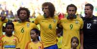 <p>Seleção perfilada para o hino: momento de emoções na Copa das Confederações</p>  Foto: Getty Images 