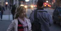 Pedestre enfrenta forte frio no primeiro dia do inverno na manhã desta sexta-feira na avenida Vital Brasil, em São Paulo, próximo à estação Butantã do Metrô  Foto: Gabriela Biló / Futura Press