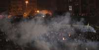 Manifestantes e polícia entram em confronto durante protesto em Brasília na noite de quinta-feira  Foto: Reuters