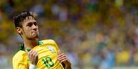 <p>Neymar marcou gol em cobrança de falta para o Brasil</p>  Foto: Ricardo Matsukawa / Terra