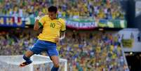 <p>Neymar terá selecionado espanhol pela frente na final no Maracanã</p>  Foto: Ricardo Matsukawa / Terra