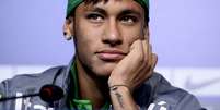 <p>Neymar disputa sua primeira final com a Seleção principal; com a olímpica, derrota para o México</p>  Foto: Ricardo Matsukawa / Terra