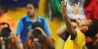 <p>Marquezine comemorou vit&oacute;ria brasileira e postou uma foto do namorado, o jogador Neymar, em seu perfil no Instagram</p>  Foto: Instagram / Reprodu&ccedil;&atilde;o
