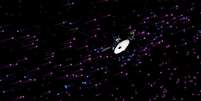 Voyager 1 cruza autoestradas magnéticas nesta ilustração: cientistas acreditam que sonda está na última região da heliosfera  Foto: Nasa / AP