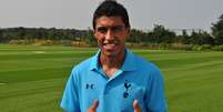 <p>Paulinho disse que irá ao Pacaembu para ver o clássico na Recopa</p>  Foto: Site oficial do Tottenham / Reprodução